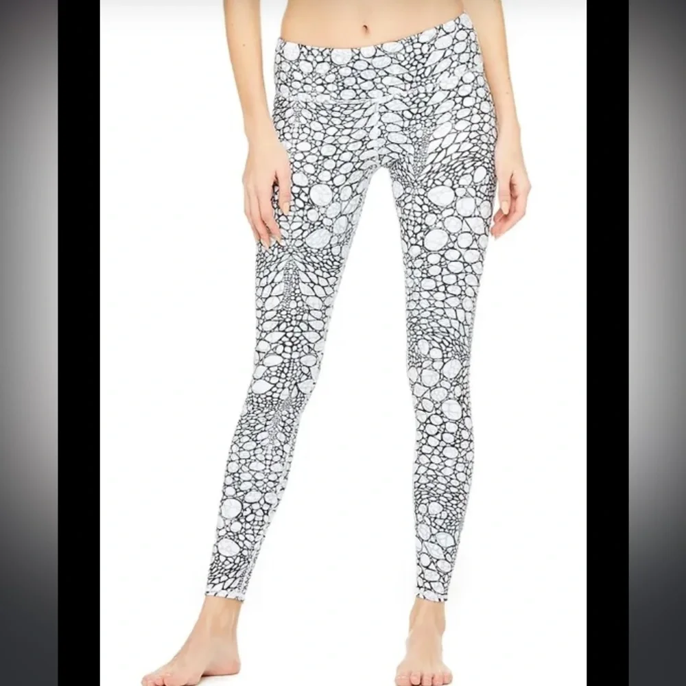 ALO yoga airbrush legging Iguana